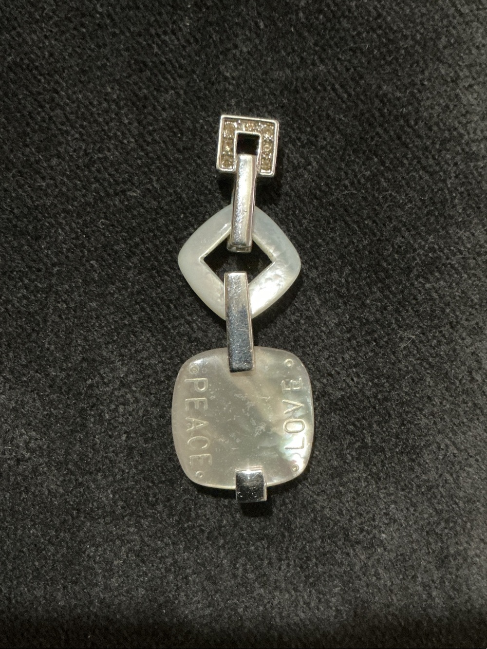 VTG Y2K Geometric White Mother of Pearl Peace & Love Pendant